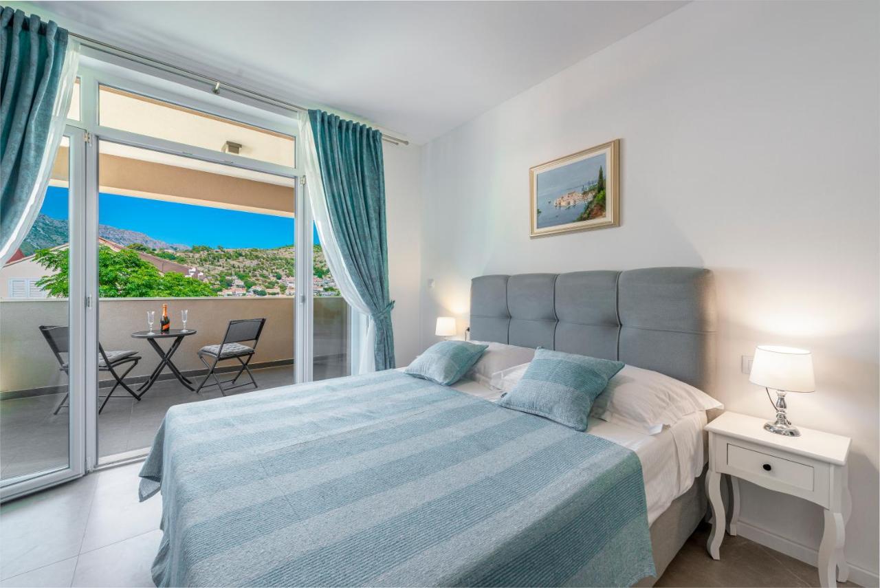 Oyo Deluxe Apartments 杜布罗夫尼克 外观 照片